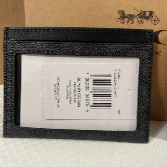 COACH Cardholder. Black. Slim ID Card Case. COACH BOX & Bag. Gift ready. - Picture 3 of 6